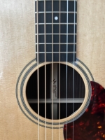 Sold out: Essential-R Serial-Nr. 2500902